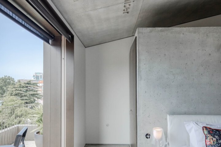 Room 10 of 55