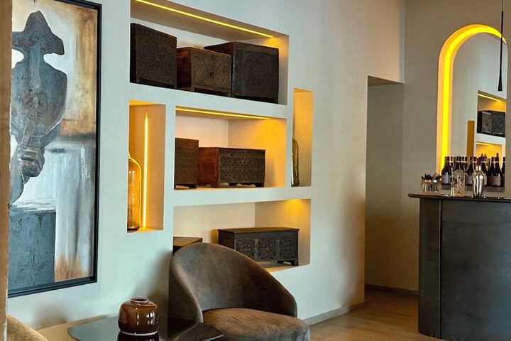 Lounge 69 of 85