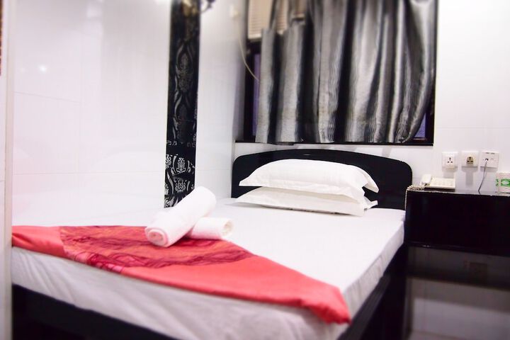 Room 45 of 60