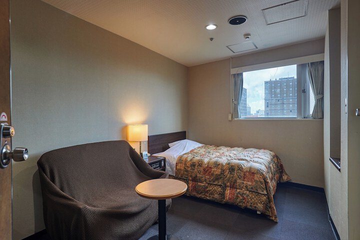 Room 51 of 81