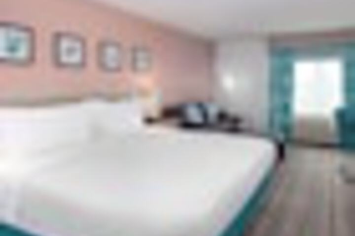 Room 41 of 129