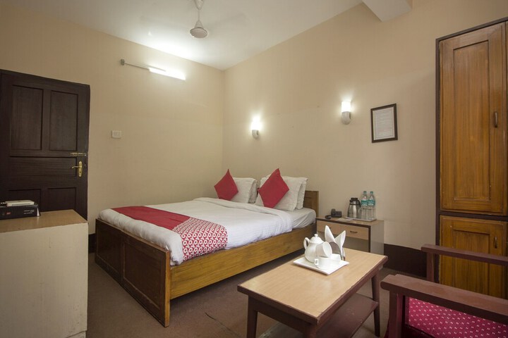 Room 10 of 23