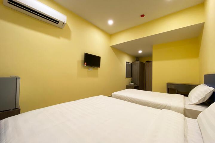 Room 5 of 21