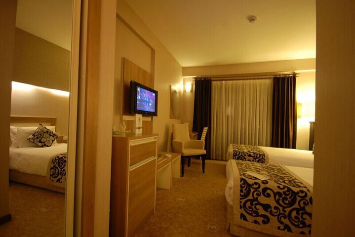 Room 18 of 62