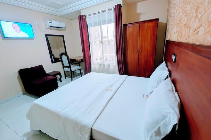 Room 19 of 46