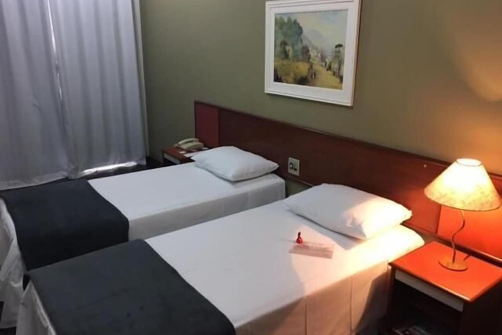 Room 14 of 49