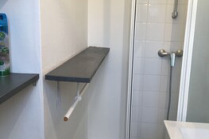Room 8 of 60