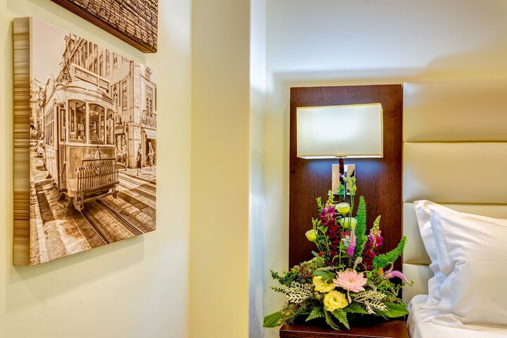 Room 10 of 74