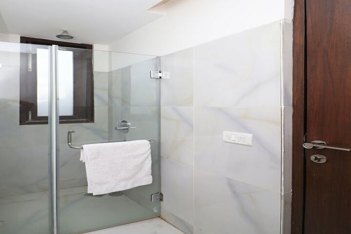 Room 20 of 20