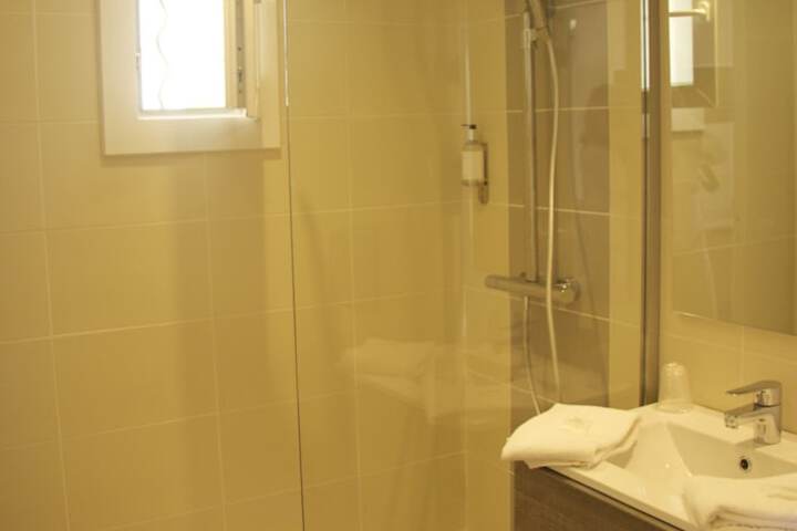 Bath Photo