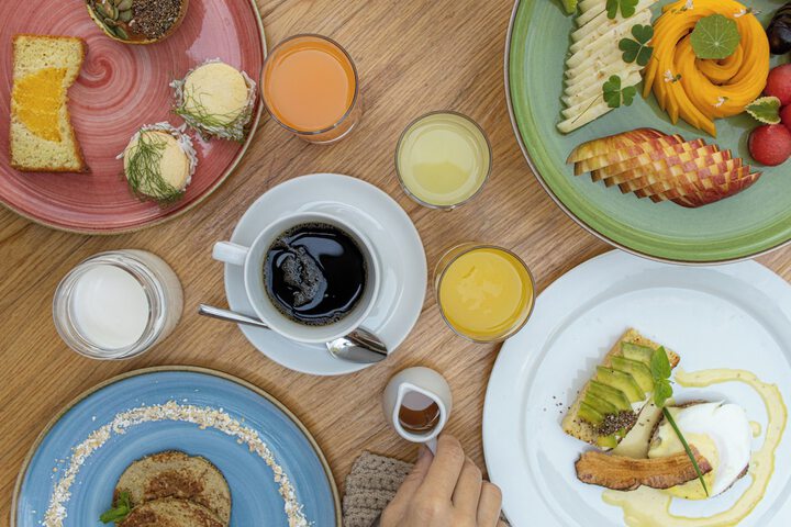 Breakfast/Coffee Service 99 of 120