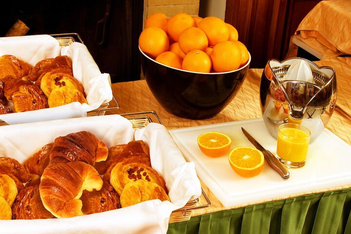 Breakfast/Coffee Service 53 of 70