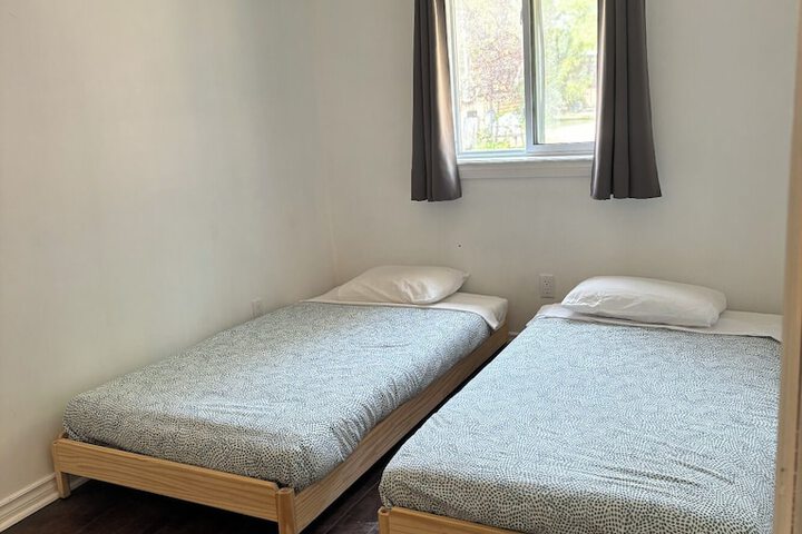2 Queen Beds (15 of 52)