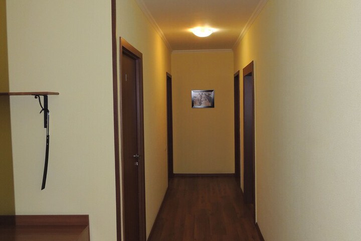 Room 12 of 101