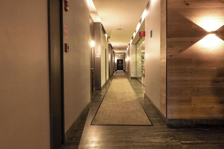 Ballroom/Hall 101 of 118
