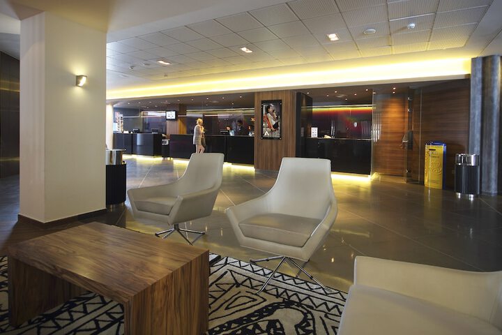 Hotel Lobby