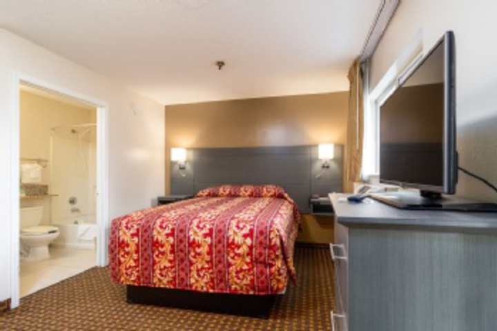 Room 34 of 84