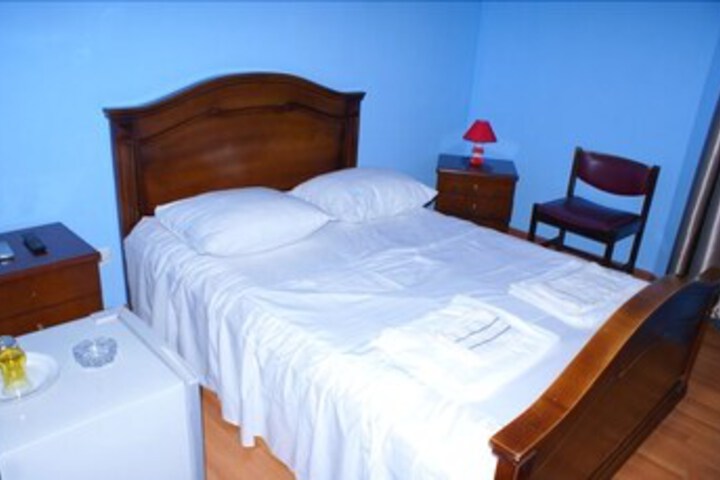 Room 22 of 42