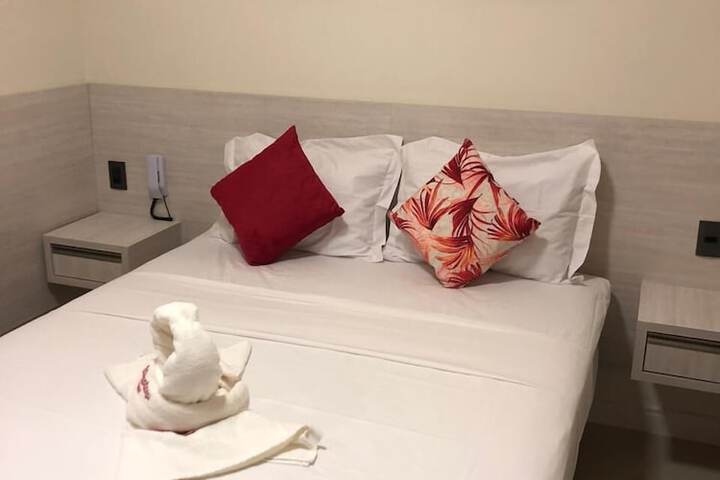 Room 6 of 39