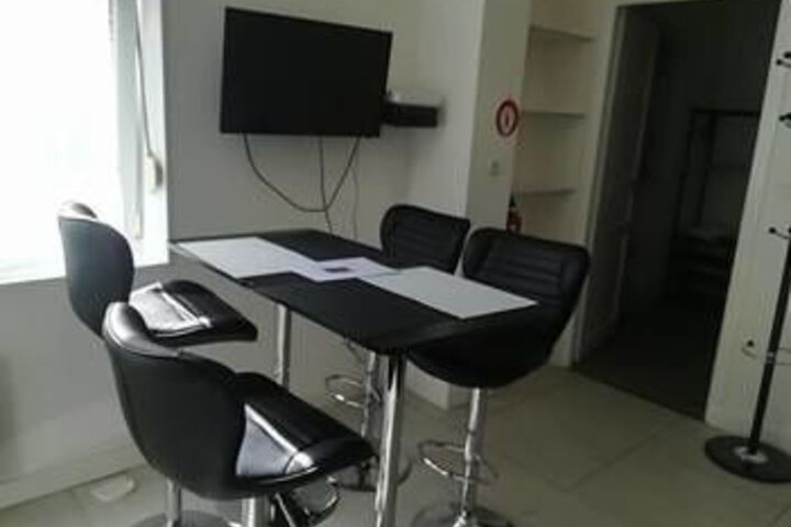 Room 43 of 49