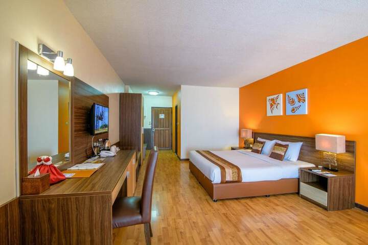 Room 22 of 115