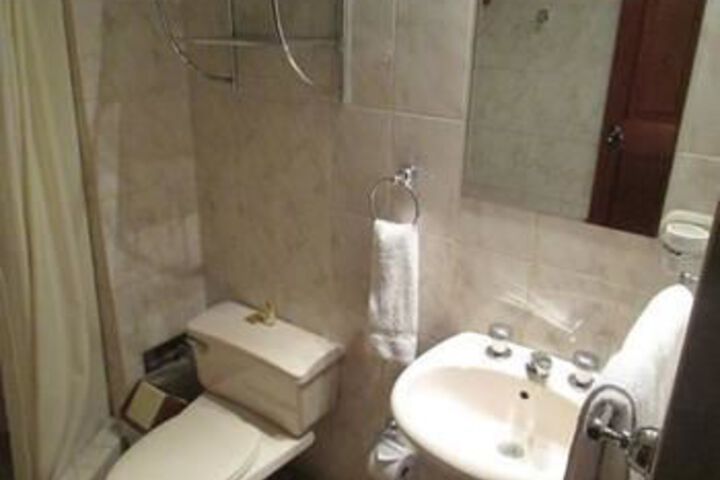 Room 5 of 29
