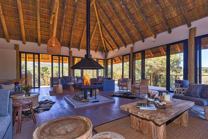 Hotel Interior 9 of 113