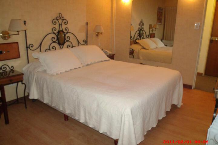 Room 8 of 46