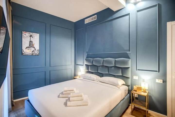 Room 9 of 39