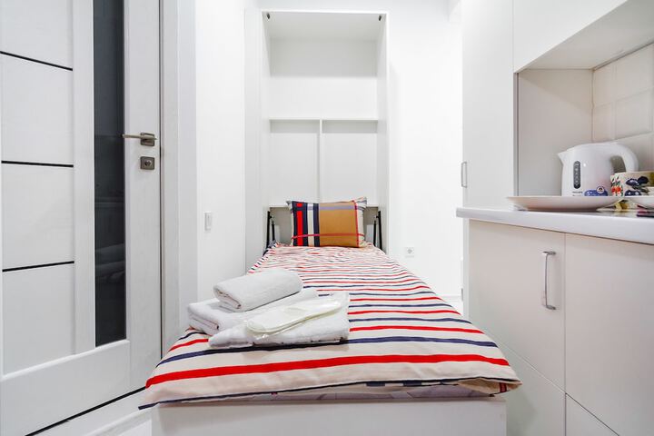 Room 9 of 70