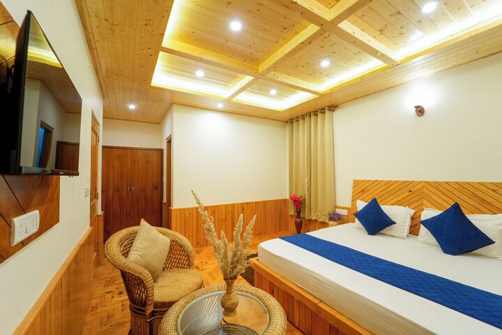 Room 7 of 24