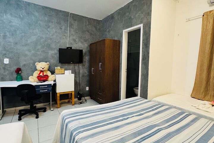 Room 11 of 35