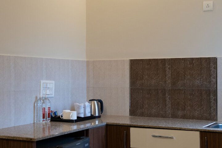 Room 14 of 31