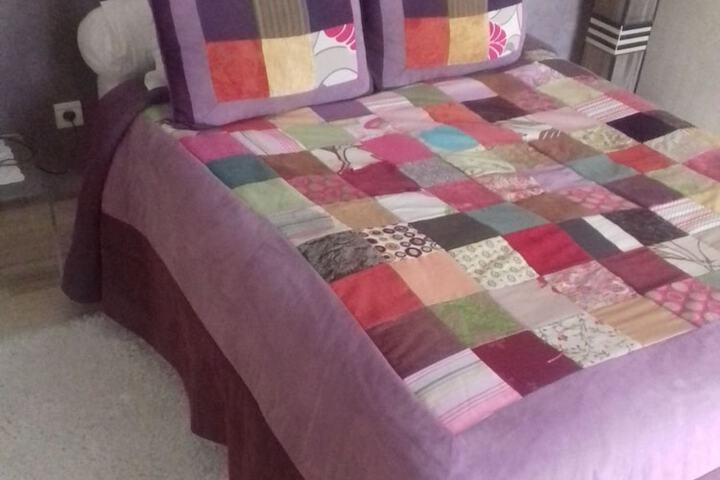 Room 10 of 27