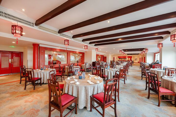 Dining 60 of 79