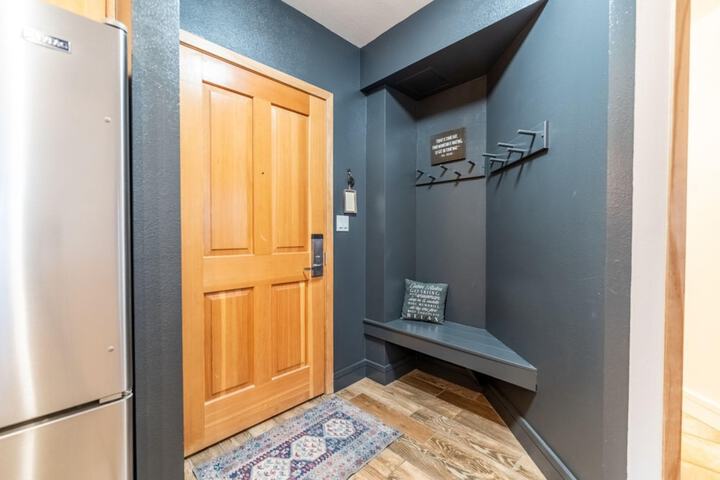Room 30 of 172