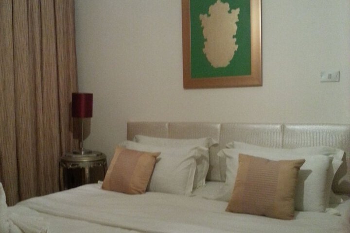Room 15 of 62