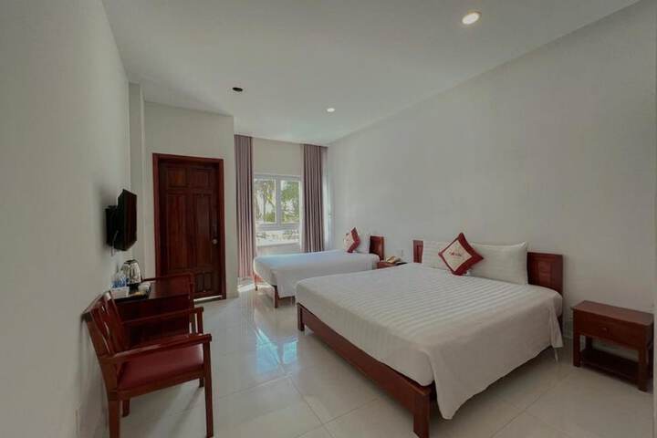 Room 19 of 42