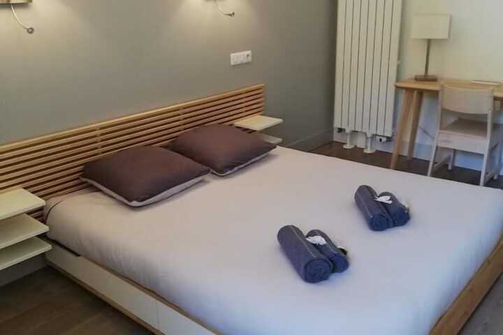 Room 5 of 26