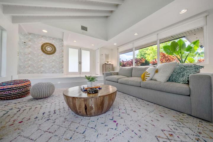 Photo of Boho House - Stylist Home with Parking and large Yard