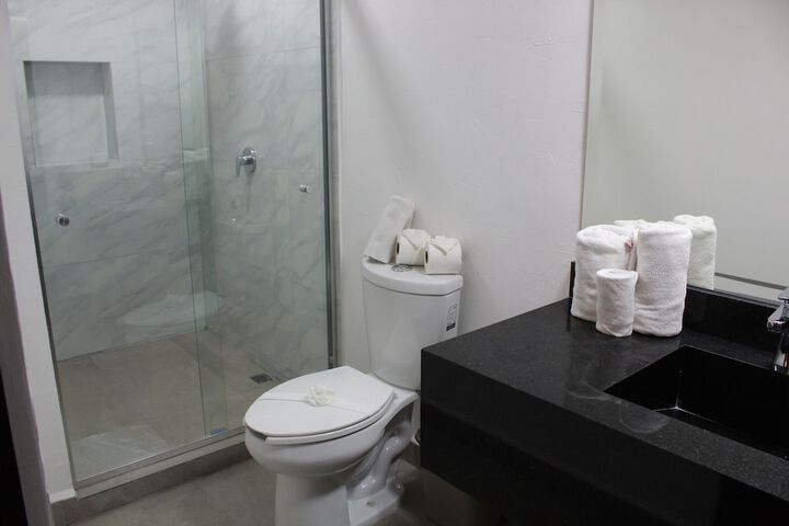 Room 15 of 43
