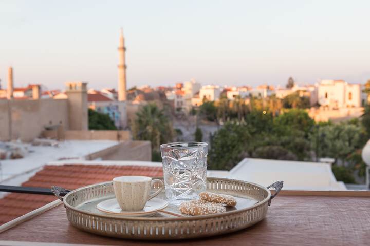 Breakfast/Coffee Service 50 of 110