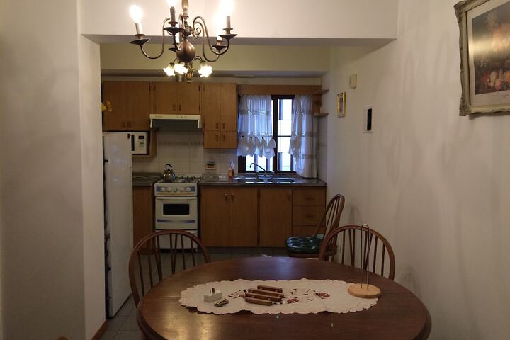 Room 4 of 9