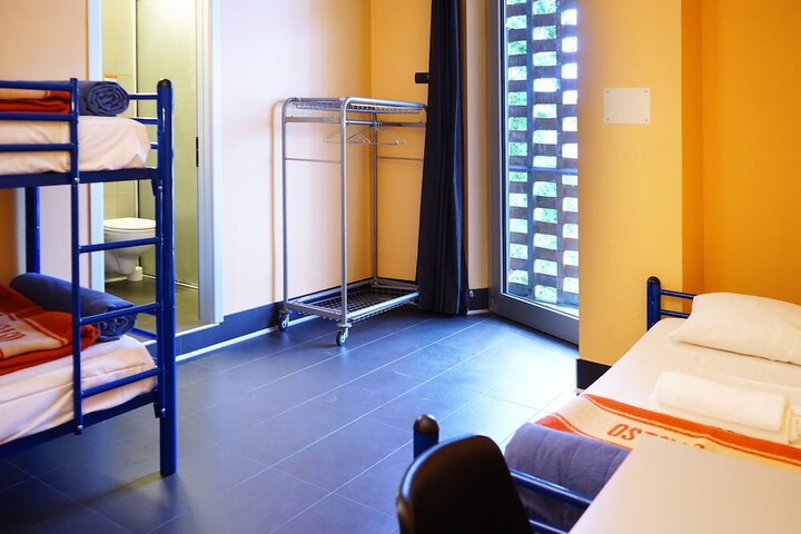 Room 19 of 51