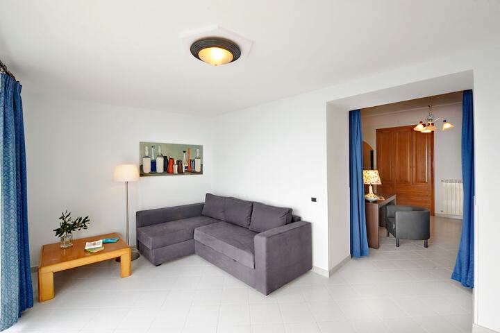 Room 21 of 70