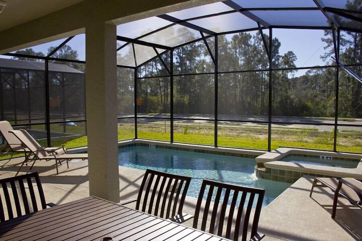 Pool 10 of 26
