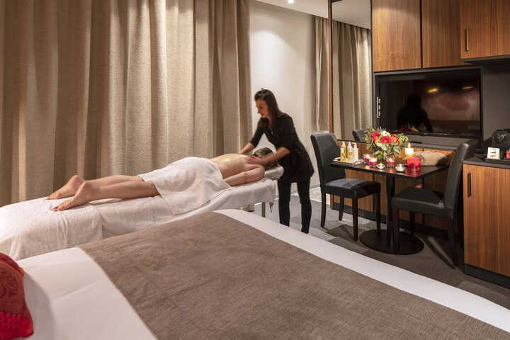 Spa 14 of 52