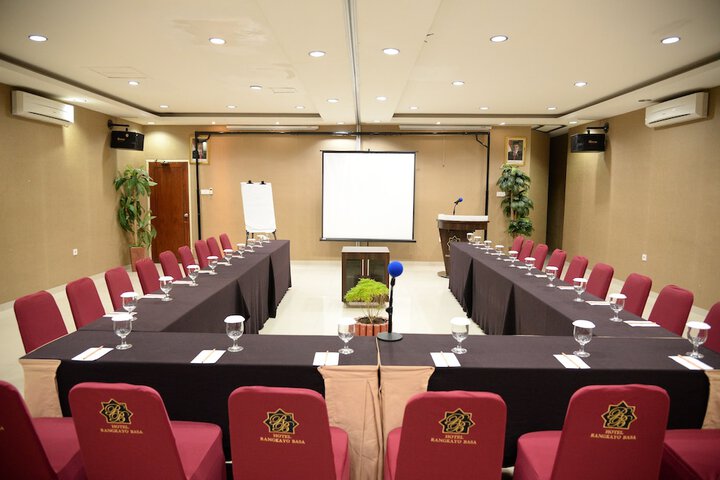 Meeting 37 of 41