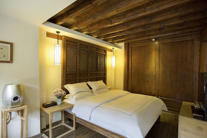 Room 14 of 59