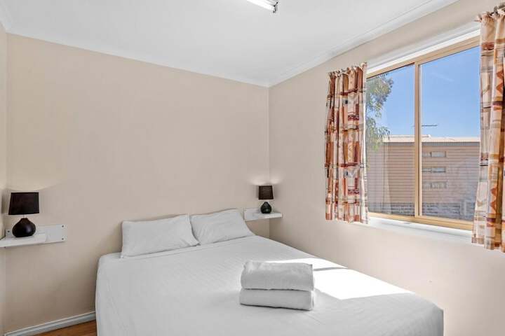 Room 16 of 61